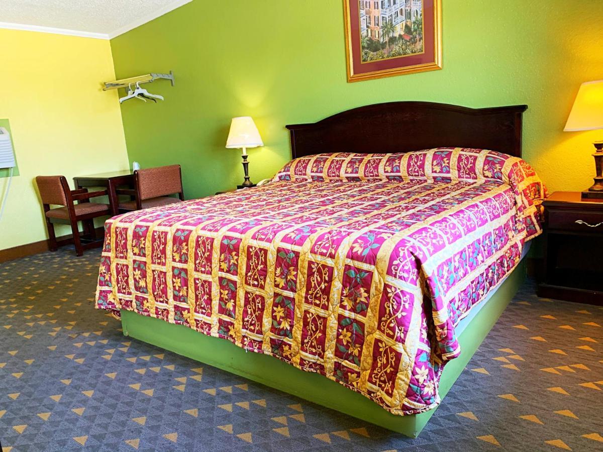Luxury Inn Midland Zewnętrze zdjęcie